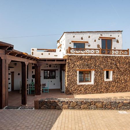 Casa Tilama Tinajo Bagian luar foto
