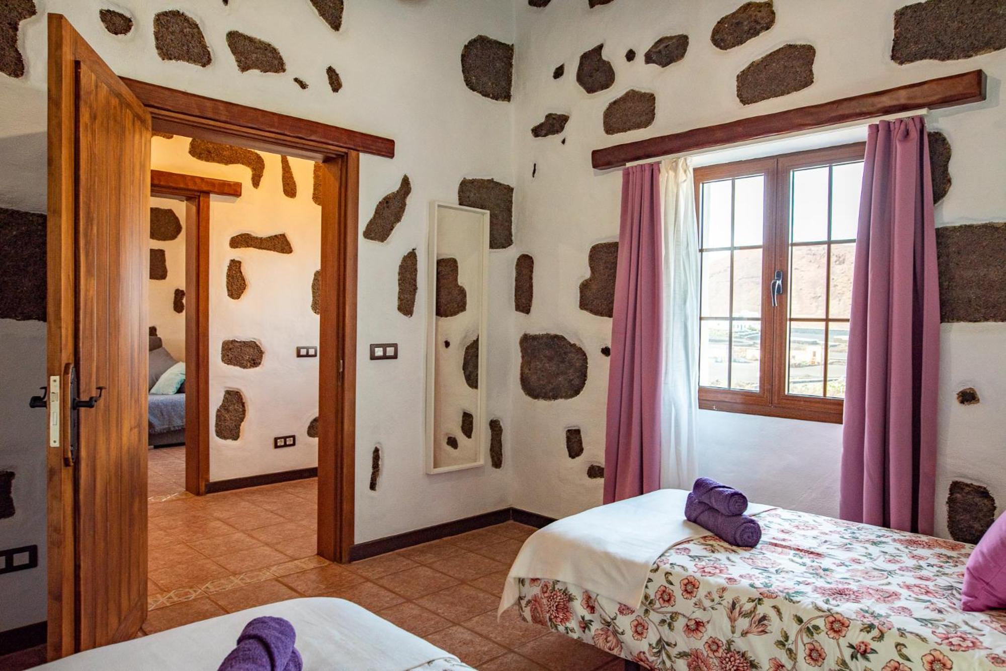 Casa Tilama Tinajo Bagian luar foto